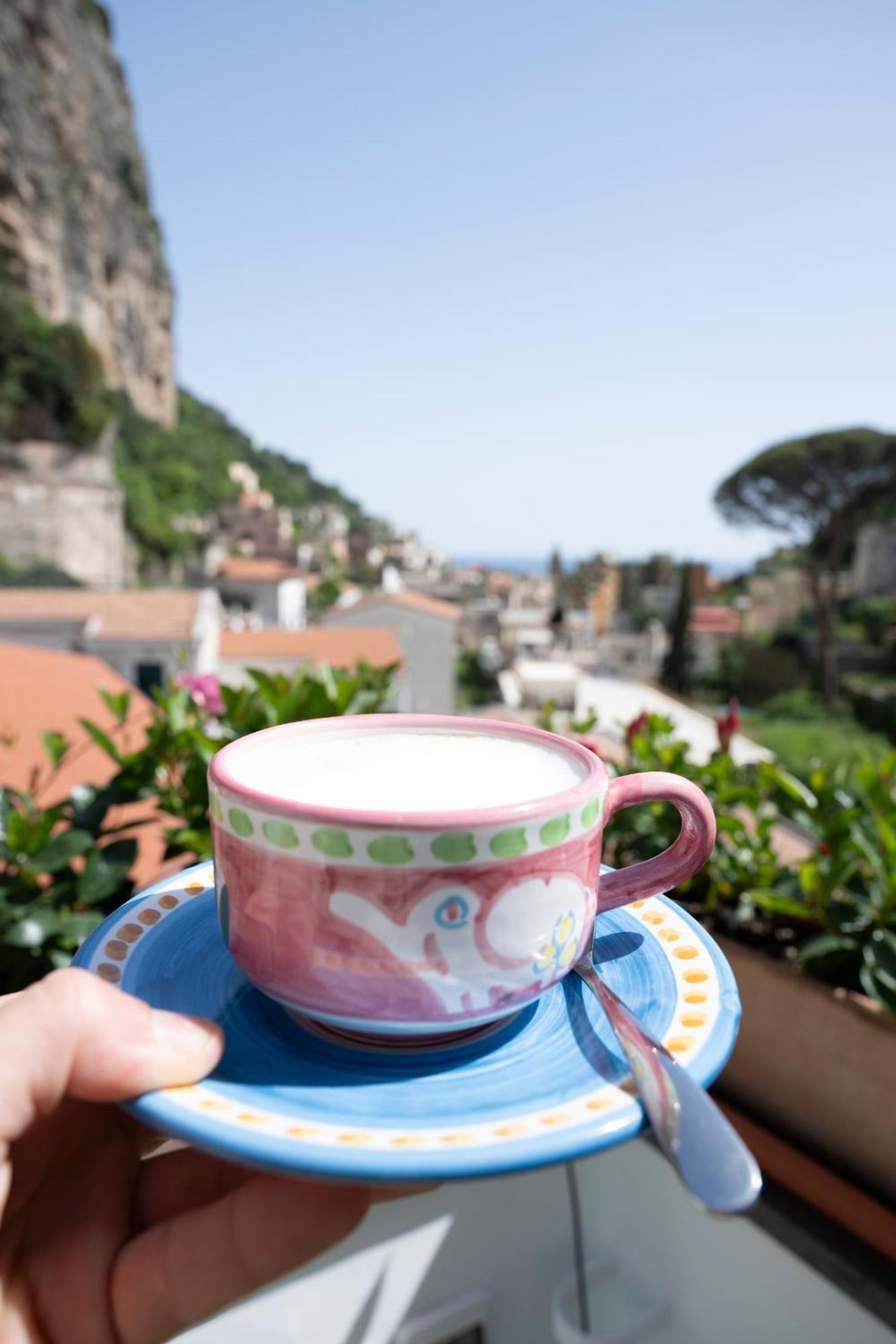 Valle D'Amalfi Suites ภายนอก รูปภาพ