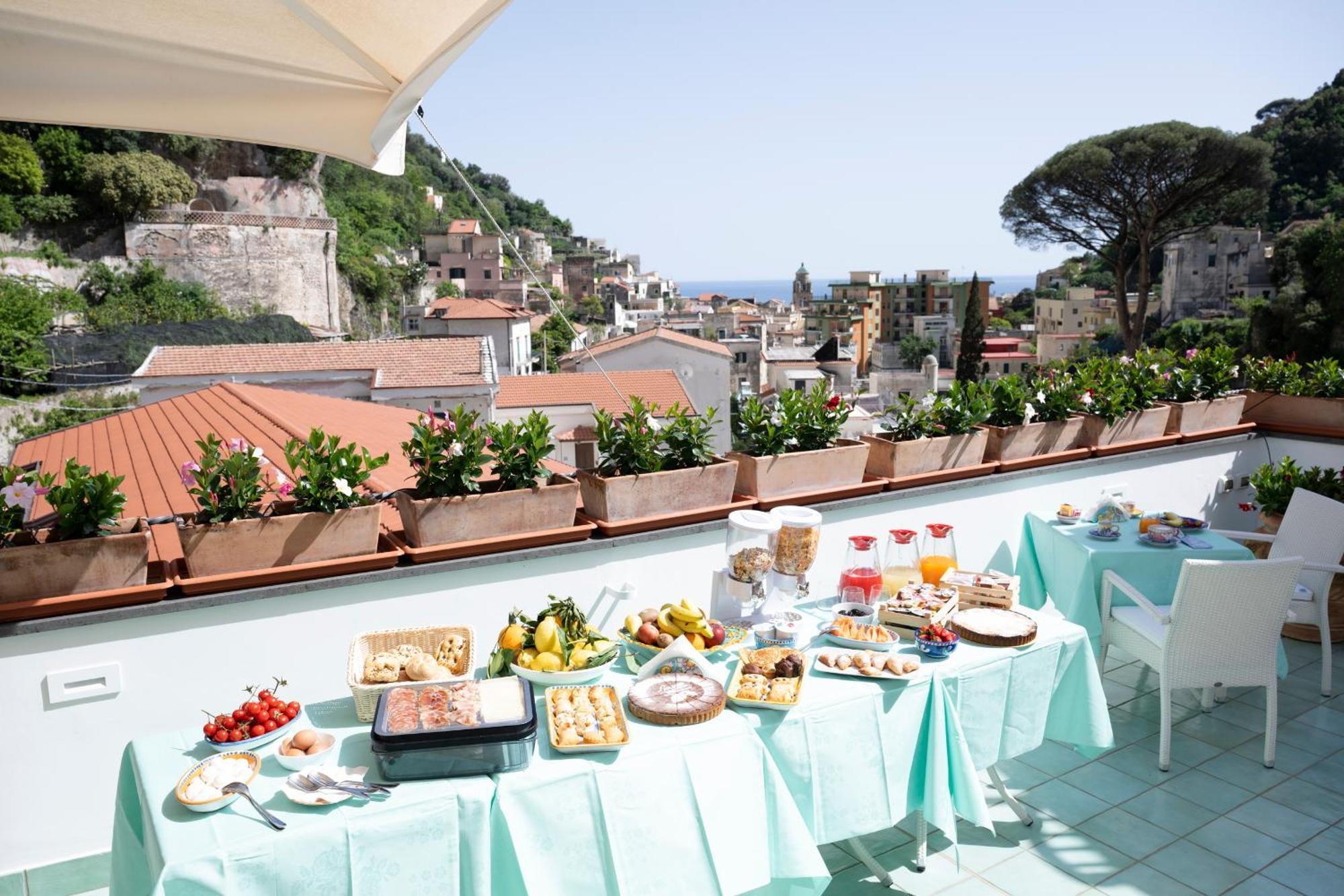 Valle D'Amalfi Suites ภายนอก รูปภาพ